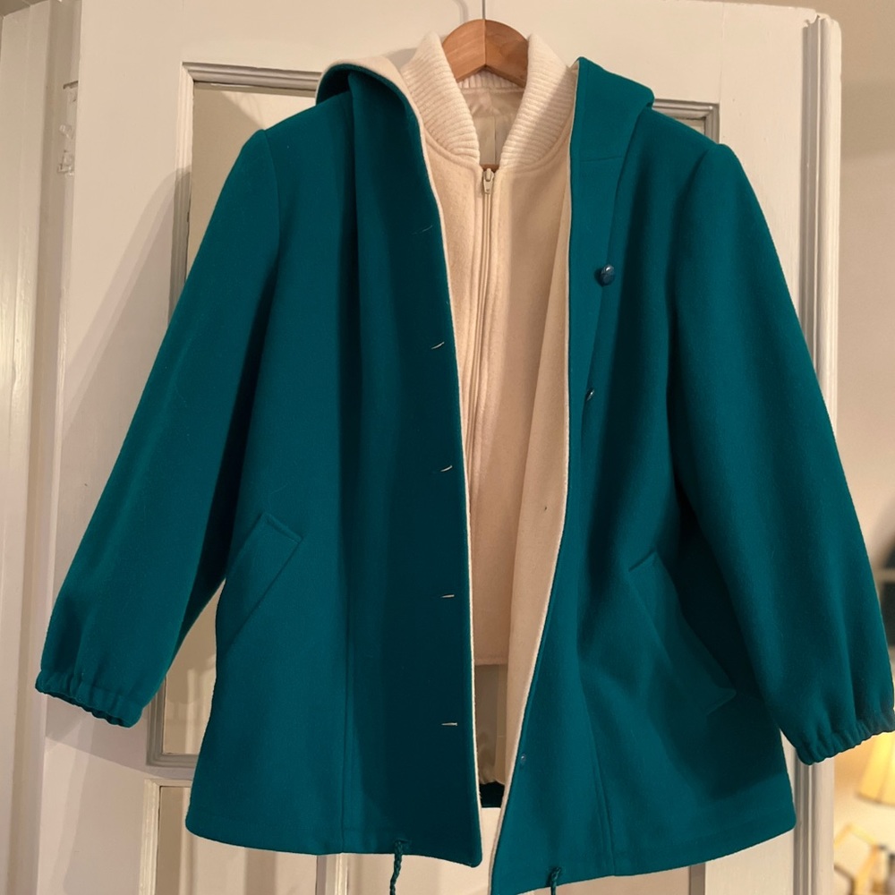 Authentic MacKintosh Vestcoat Green and Off White